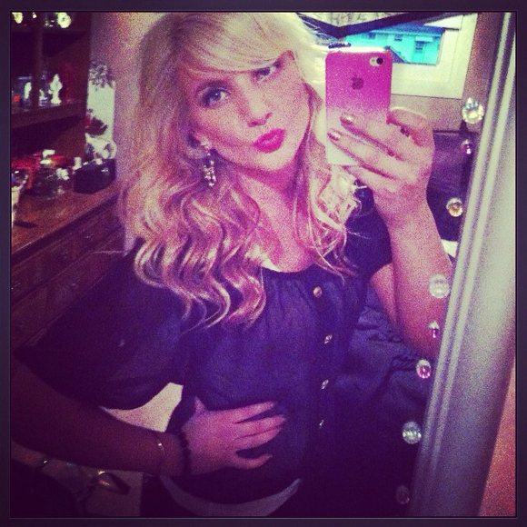Profile Picture of Kelly Dehrmann (@k3lldee) on Poshmark