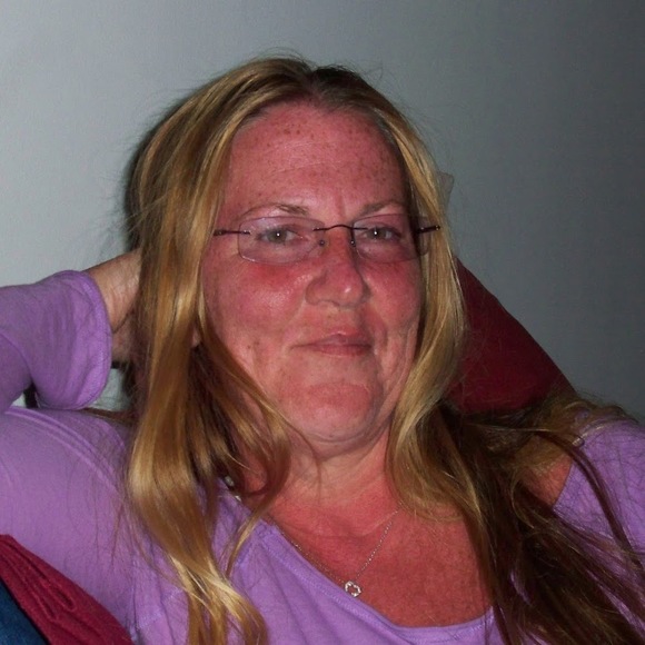 Profile Picture of Sonja Jefferson (@msjay160) on Poshmark