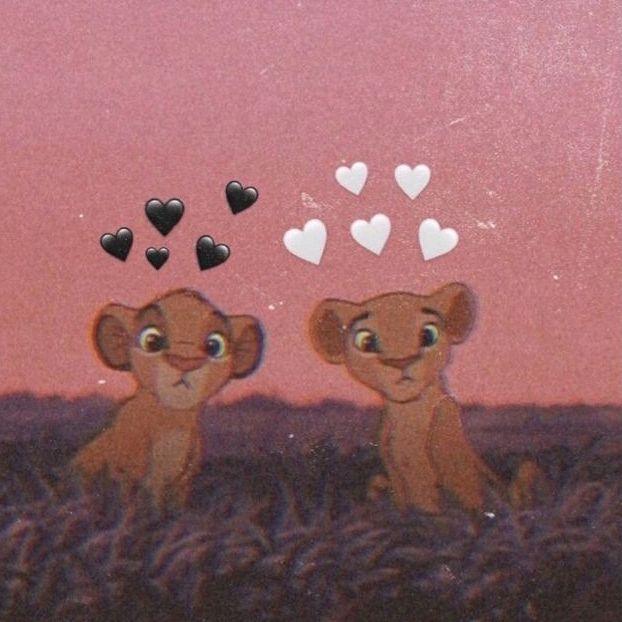 Profile Picture of Âmy Dïørr🍇🫐🔮😈💜👾🌌🪀🎵 (@jsjsnuejjd) on Tiktok