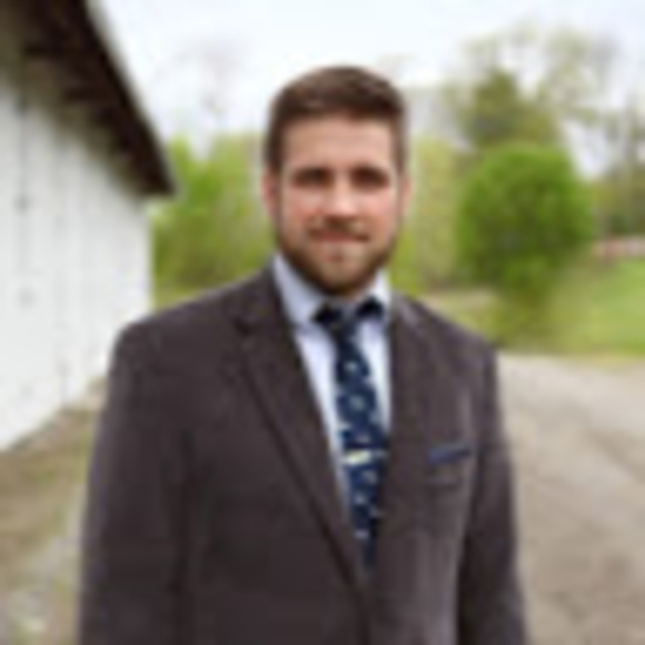 Profile Picture of Jordan Cerny (@strangerandpilg) on Poshmark