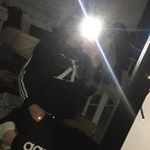 Profile Picture of ✰𝘚𝘤𝘢𝘳𝘭𝘦𝘵𝘵’𝘴 𝘚𝘱𝘢𝘮✰ (@juliesaesthxc__) on Instagram