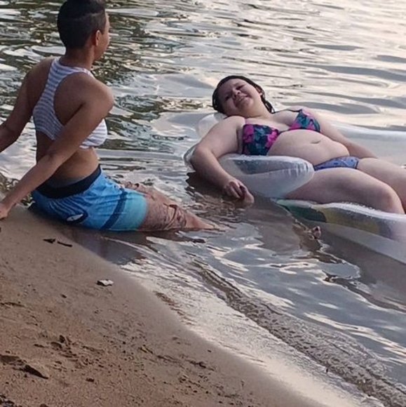 Profile Picture of Shianne Lafrancois (@shianne518) on Poshmark