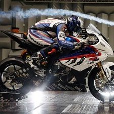 Profile Picture of Michael Cavalli (@Michael95477548) on Twitter