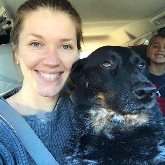 Profile Picture of Rachel Scimone (@rachelryan77) on Poshmark