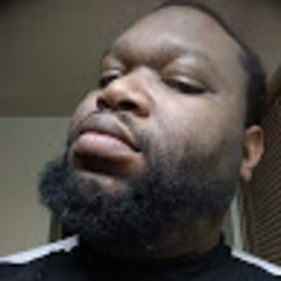 Profile Picture of Daniel Bedford (@danielbedford) on Poshmark