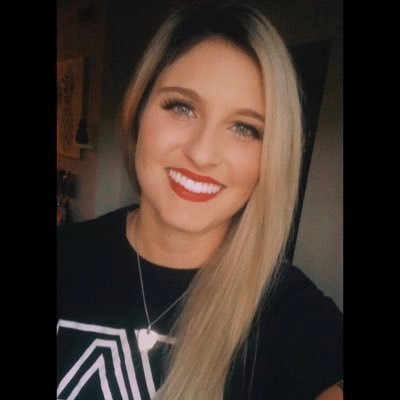 Profile Picture of M-Breezy (@WhiskeyBaby2013) on Twitter