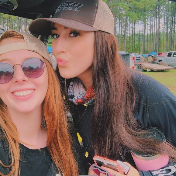 Profile Picture of Carson Strickland (@carsonrachel7) on Poshmark