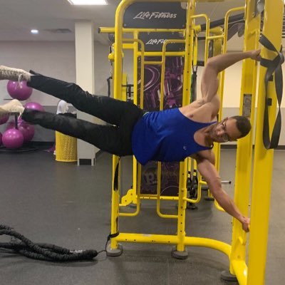 Profile Picture of Ryan Cuff (@Ry_Himself) on Twitter