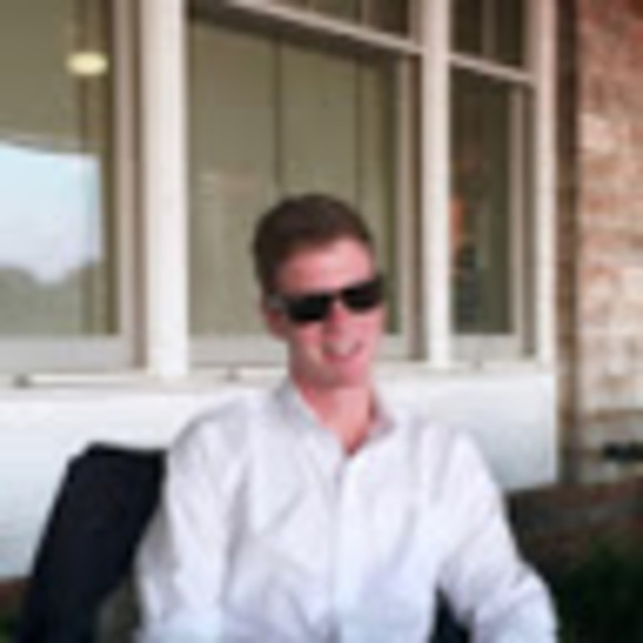 Profile Picture of Henry Seth (@hfseth) on Poshmark