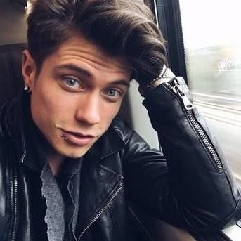 Profile Picture of Jimi Smith (@jimismi40172624) on Twitter