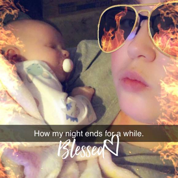 Profile Picture of Stasha Redfield (@redfieldgurl) on Poshmark