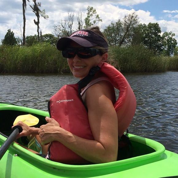 Profile Picture of Tanya Pontillo (@bjk9468) on Poshmark