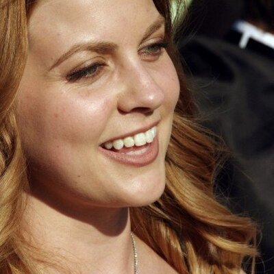 Profile Picture of Crystal Loggins (@crystalkloggins) on Twitter