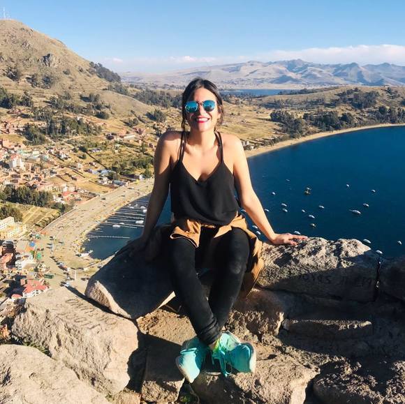 Profile Picture of Dani Acosta (@daniacosta171) on Poshmark