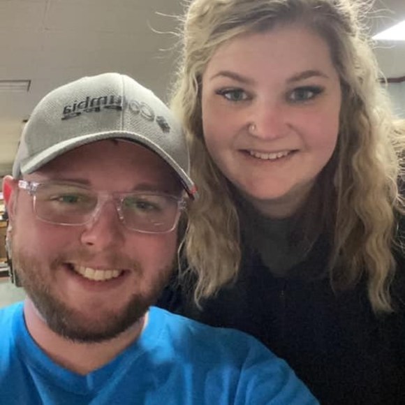 Profile Picture of Jonathan Moren (@moren_jonathan) on Poshmark