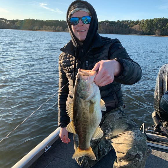 Profile Picture of Jeffery Foltz (@foltzy12) on Poshmark