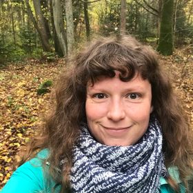 Profile Picture of Mirglis | Sarah Van Der Linden | Artiste | Aquarelle & gouache (@sarahvanderlinden) on Pinterest