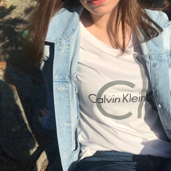 Profile Picture of Jill Baldinelli (@jillbaldinelli) on Poshmark