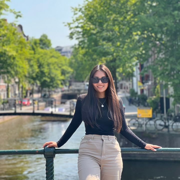 Profile Picture of Dana Valle (@@danavalle1) on Tiktok