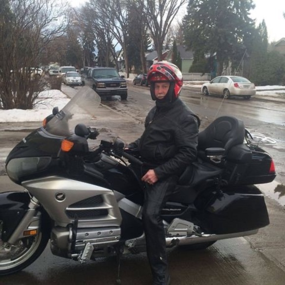 Profile Picture of Kelly Jordison (@kellyjordison) on Poshmark