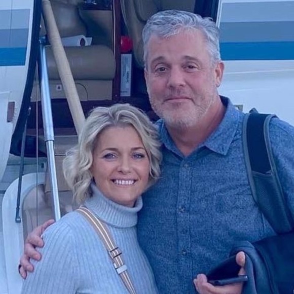 Lori Haakenson - Poshmark Profile Picture of Lori Haakenson (@lorihawk05) on Poshmark