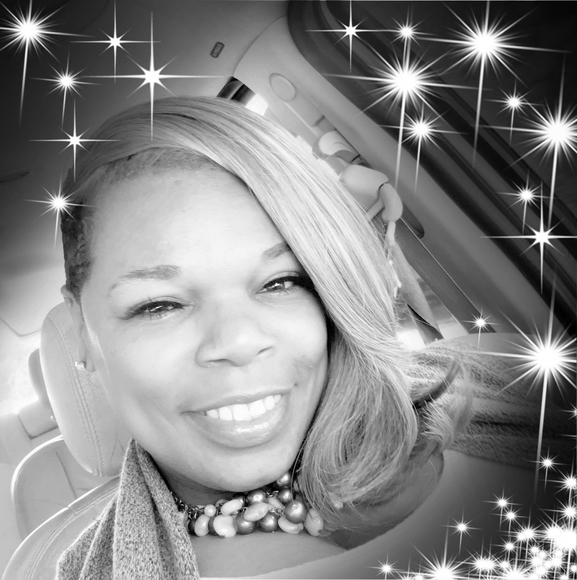 Profile Picture of Angelica latrice Tarplin (@angelicatarplin) on Poshmark