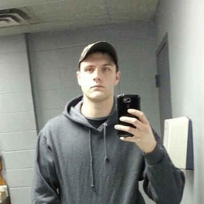 Profile Picture of Brian Stowe (@thestowe89) on Twitter