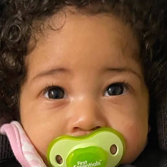 Profile Picture of Sabrina Howard-david (@queen_bee) on Poshmark
