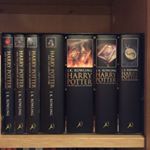 Profile Picture of Amanda (@fortheloveofreading) on Instagram