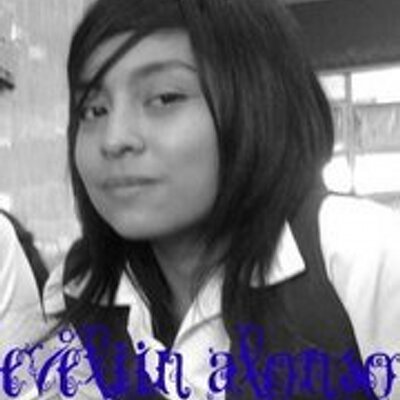 Profile Picture of evelin alonso (@ea_1096) on Twitter