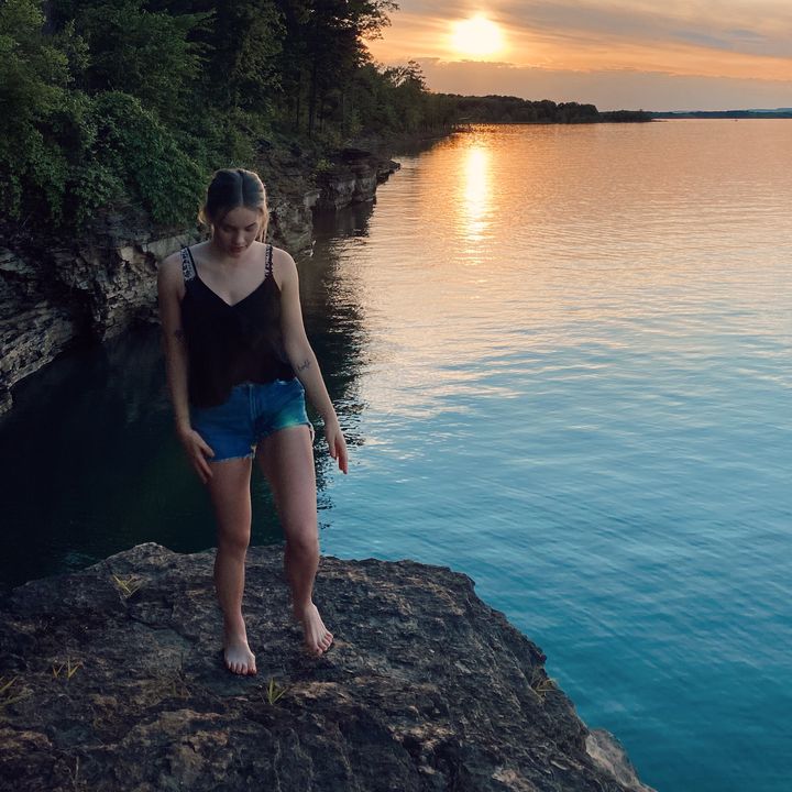 Profile Picture of Jillian Herring (@jillianfherring) on Tiktok