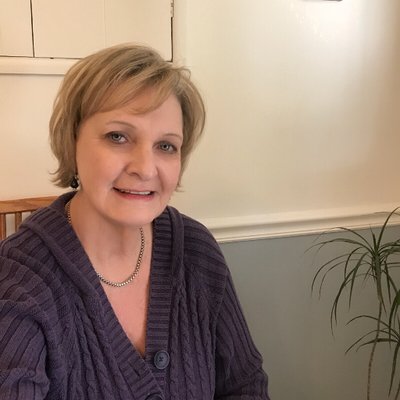 Profile Picture of Janet Poole (@jp11160) on Twitter