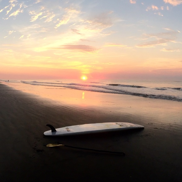 Profile Picture of Andrew Pettit (@andrewpettit9) on Poshmark