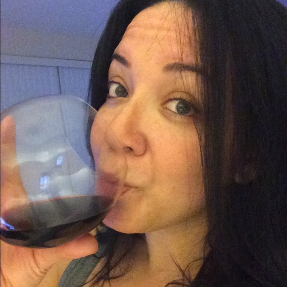 Profile Picture of Penelope Perez (@95riverdale) on Poshmark