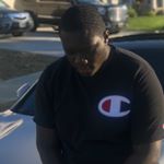 Profile Picture of Mikel (@mikelelling) on Instagram