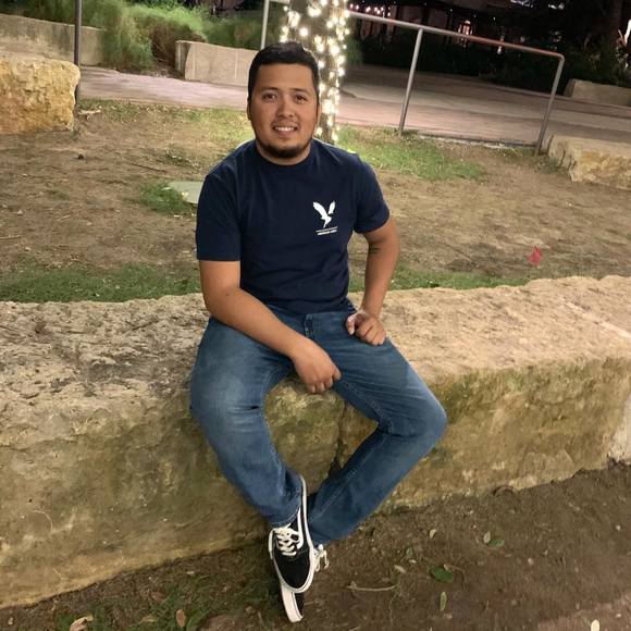 Profile Picture of Hector Inostroza (@hector_ic59) on Poshmark