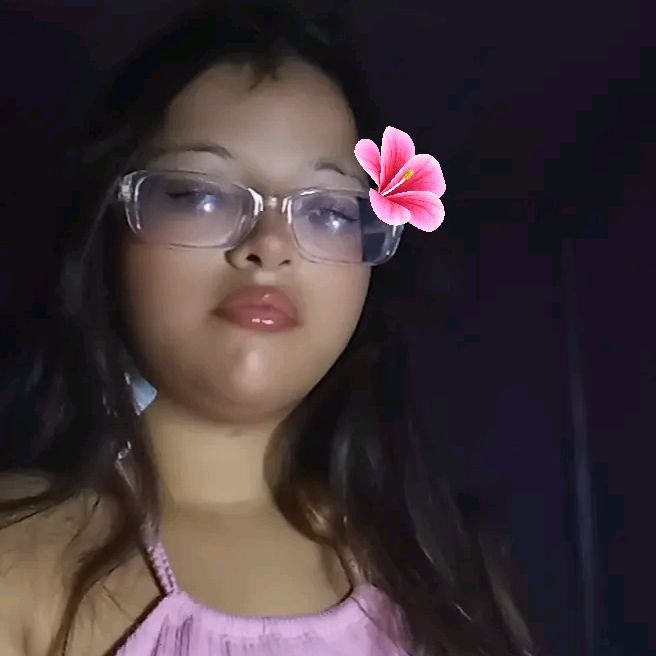 Profile Picture of larissajoyceferremaceil (@larymclamor) on Tiktok