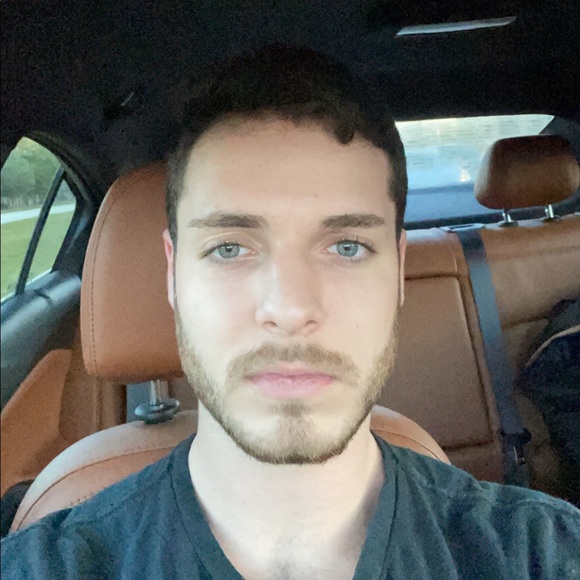 Profile Picture of Joseph Valerio (@valeriojosephg) on Poshmark