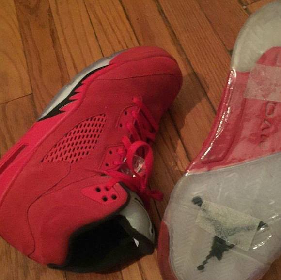 Profile Picture of Joshua Blair (@flytye24) on Poshmark