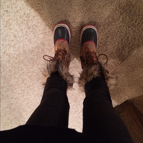 Profile Picture of Jesse Hardell (@jkh2390) on Poshmark