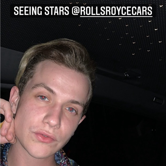 Profile Picture of Alex Hyman (@alex_hyman) on Poshmark