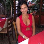 Profile Picture of Stephanie Waldron (@waldron.stephanie) on Instagram