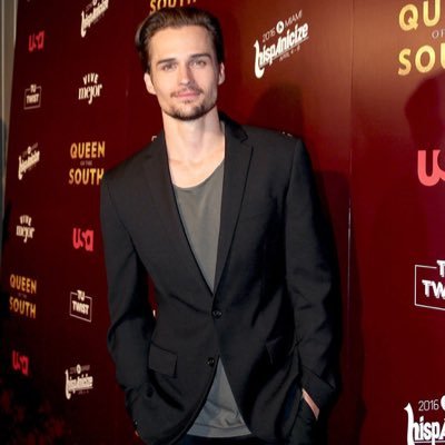 Profile Picture of Club De Jon Ecker (@FansDeJonEcker) on Twitter