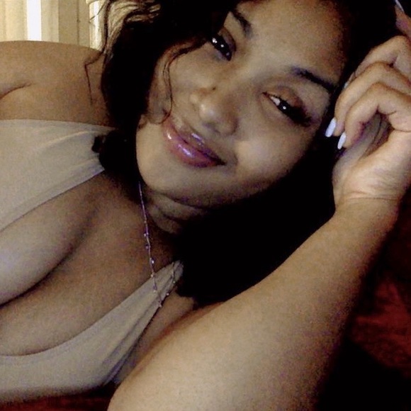 Jasmine Timmons - Poshmark Profile Picture of Jasmine Timmons (@jasminetimmo514) on Poshmark