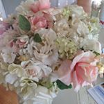 Profile Picture of Kelly Capps (@simplyhappyliving) on Instagram