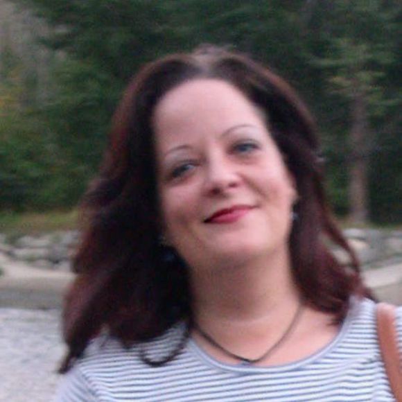 Profile Picture of Traci Minnard (@minnardt) on Poshmark