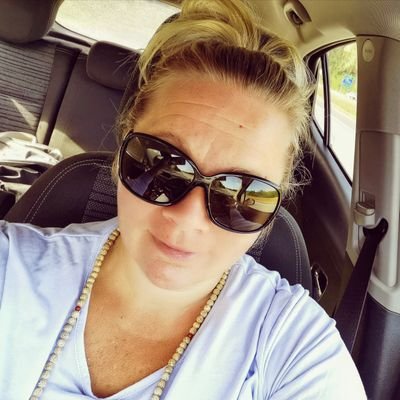 Profile Picture of Heidi Freundlich (@HeidiFreund) on Twitter