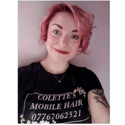 Profile Picture of Colette McCullough (@colettep77) on Twitter