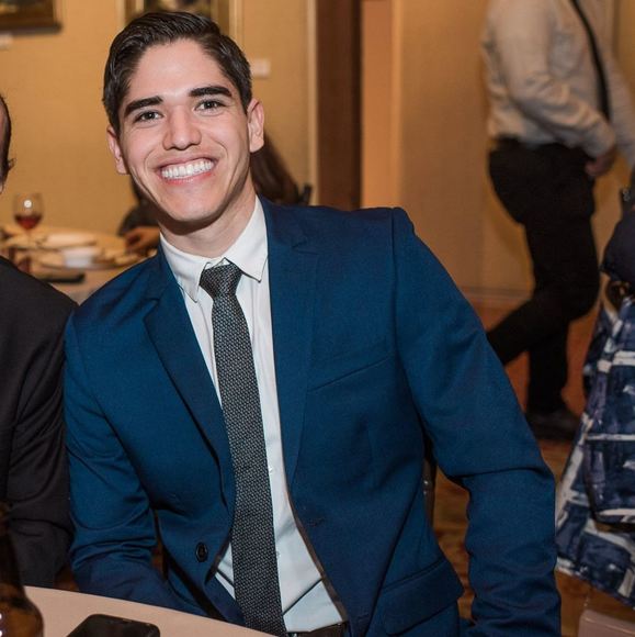 Profile Picture of Gabriel Levy (@glevy1993) on Poshmark