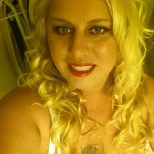 Profile Picture of Crystal Foxx (@CrystalFoxx3) on Twitter